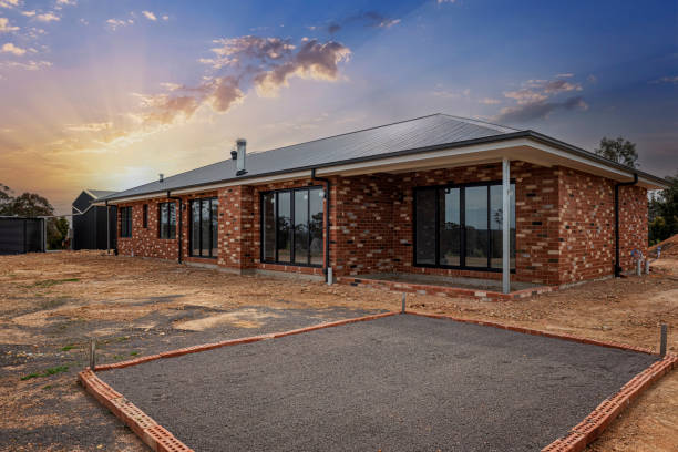 istock Residential house being built 1453672319