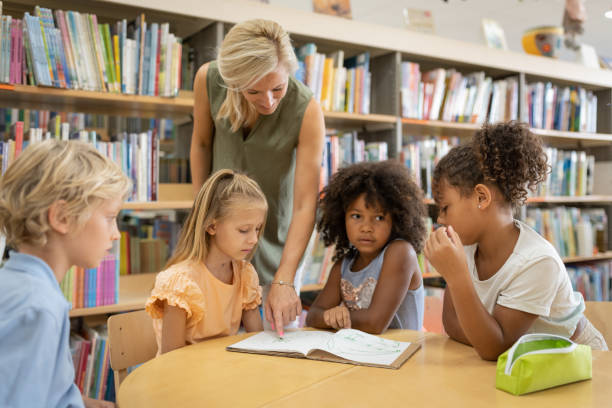 istock Preschoolers in the library 1453778214