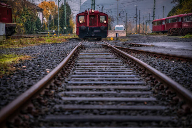 istock Old Deutsche Bahn railcar and diesel locomotive 1453785377