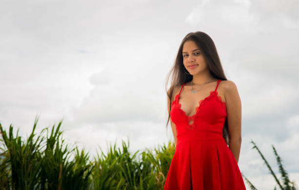 istock Young woman outdoors 1453787070