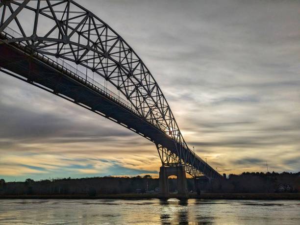 istock Sagamore bridge in early winter morning 1453792854