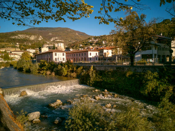 Il leno attraversa Rovereto