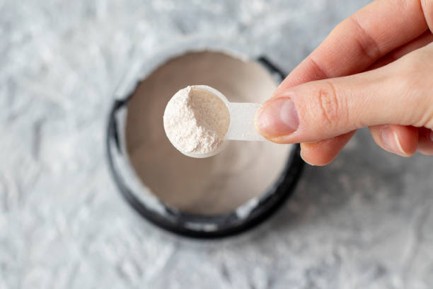 istock Dry electrolyte powder for dilution in water. Oral rehydration salts for athletes 1453950929