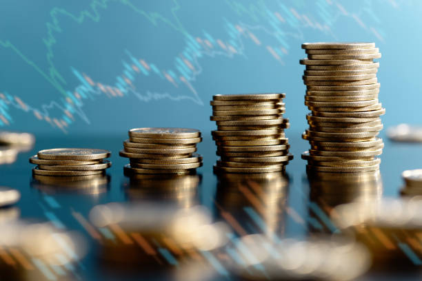 istock Investment strategy and price movements. 1453953455