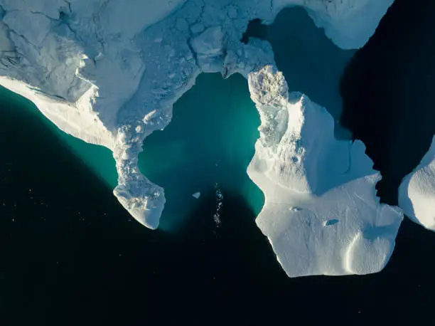 big icebergs, color, textures from aerial view