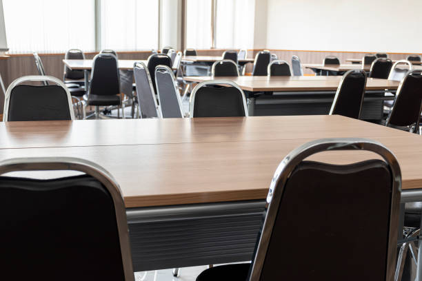 table workshop group in seminar room. - color image bus discussion expertise imagens e fotografias de stock