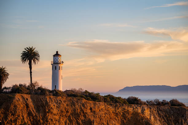 sunny view of the pacific ocean and catalina - storm lighthouse cloudscape sea imagens e fotografias de stock