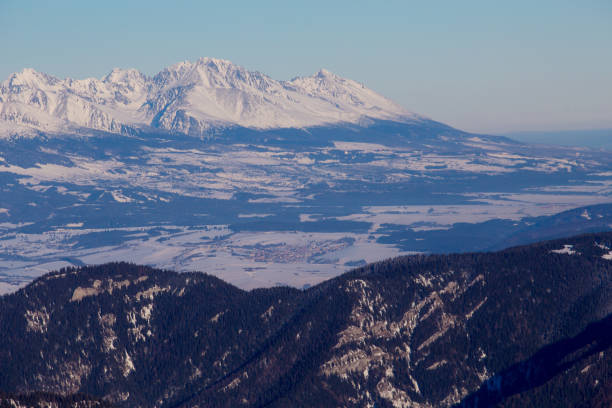 widok na tatry z chopok, słowacja - chopok zdjęcia i obrazy z banku zdjęć