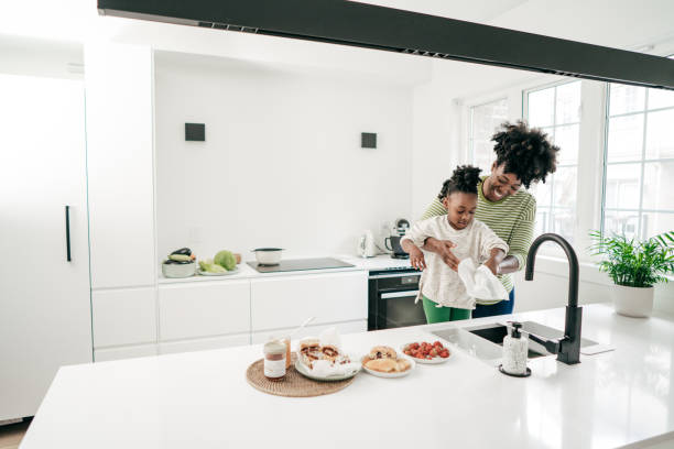 istock Finding a Family Friendly Apartment for Rent 1454053380