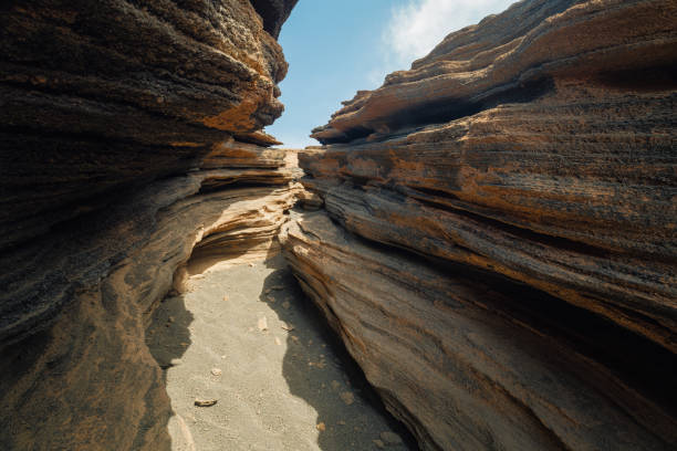 istock Las Grietas - volcanic crevices in Lanzarote 1454065052