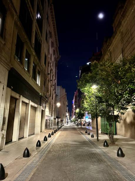 istock Buenos Aires street at night 1454073041