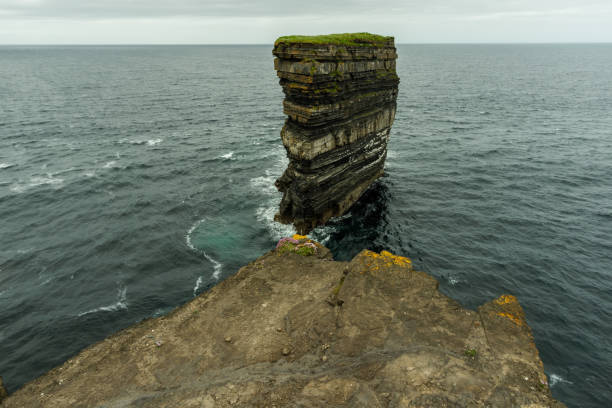 istock Shot in Downpatrick Head Muingreevagh Ireland 1454137655