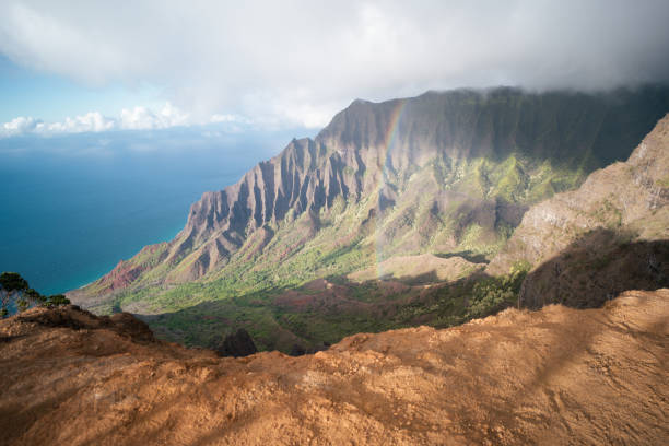 istock Na Pali Coast State Park on Kauai, Hawaii 1454196888