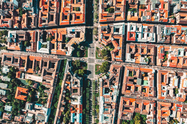 istock Flying over city area in Budapest 1454216502