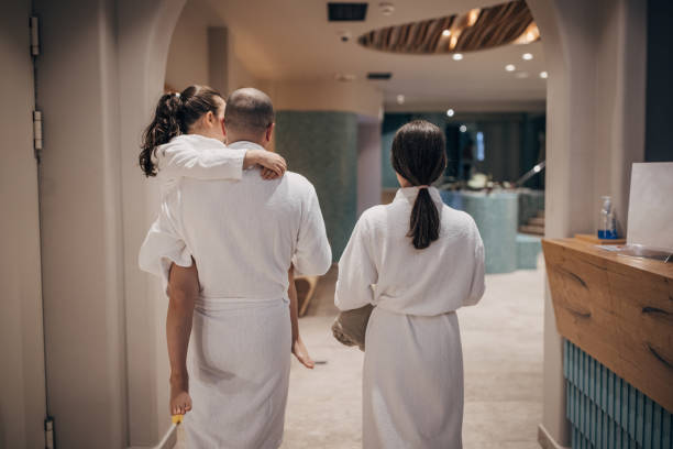 istock Family in hotel spa 1454231332