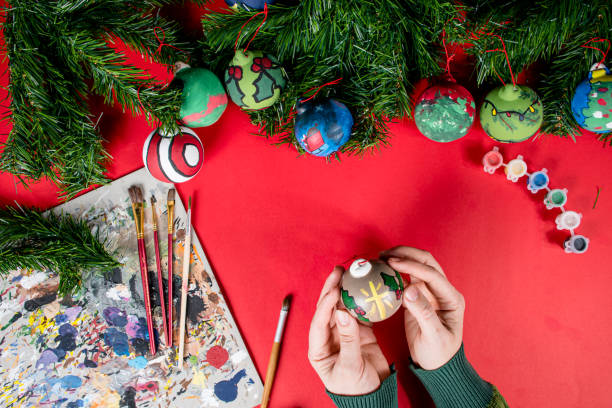 istock Painting ornaments 1454236506