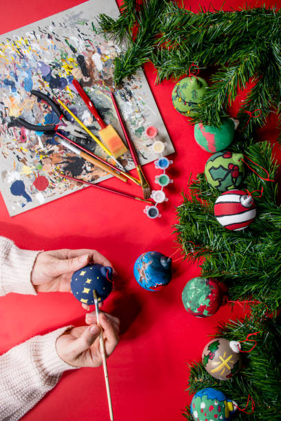 istock Painting ornaments 1454236547