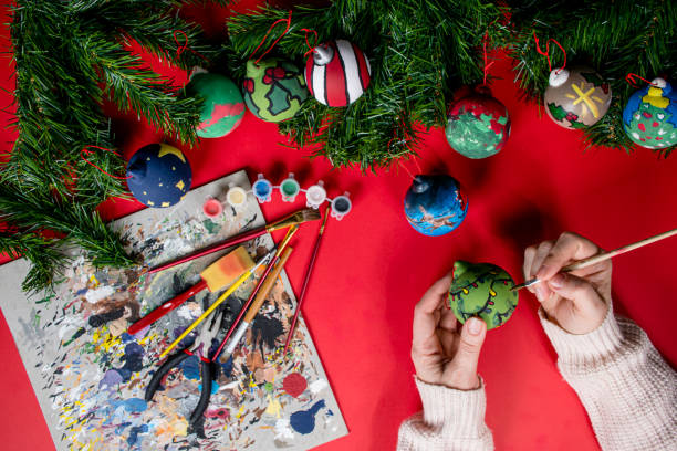 istock Painting ornaments 1454236555