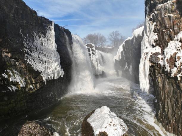 istock Paterson Great Falls National Historical Park 1454270723