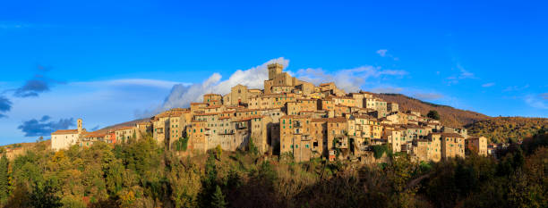 istock Arcidosso Tuscan medieval town panoramic view 1454275278