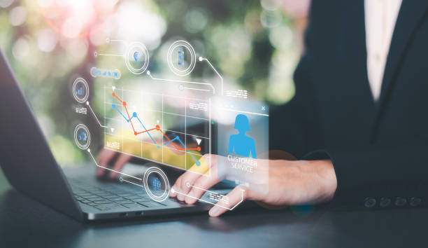 istock Customer support concept, online communication and service, business information hotline, modern technology assistance, problem solving and advice,Employees show customer support through internet. 1454283146