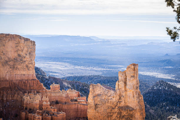 istock Bryce Canyon accented in freshly fallen snow and distant mountains 1454288064