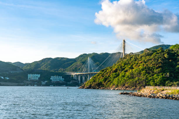 puente tsing ma, hong kong. - clear sky hong kong island hong kong china fotografías e imágenes de stock