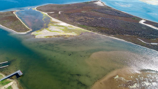 istock Lake Tyers from above 1454307789