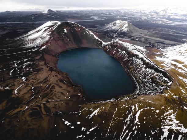 istock Mesmerizing view of a small lake surrounded by mountains 1454552640