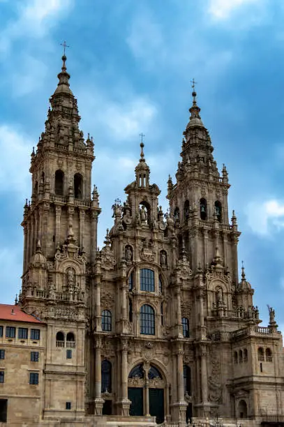 The facade of the cathedral that overlooks the Plaza de la Quintana has two doors, the Royal Gate, in Baroque style, This facade has become a symbol of the cathedral and the city of Santiago de Compostela