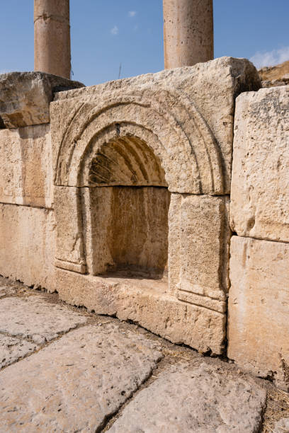 istock Niche at the Cardo Maximus in Gerasa 1454624572
