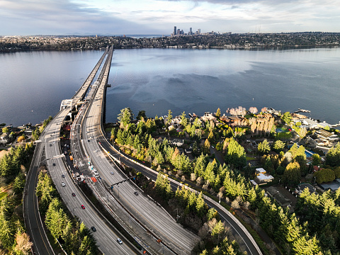 defaultAn aerial view of a bridge which also contains landscaping and park.  This bridge is located on Mercer Island in Washington State.