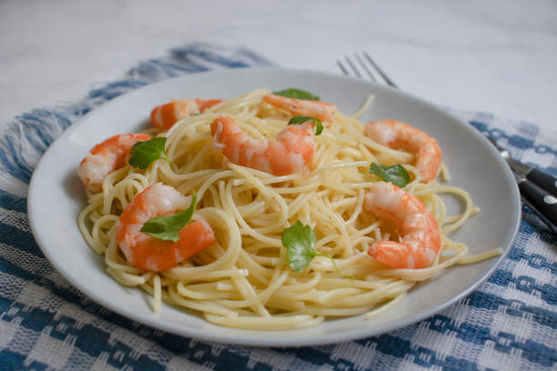 istock Spaghetti with shrimp in a bowl 1454680030