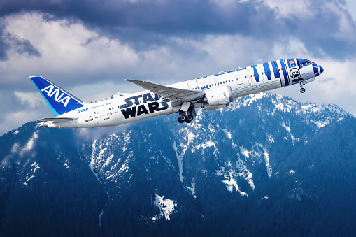 All Nippon Airways Boeing 787 Star Wars R2D2 taking off from Vancouver International Airport

Date: Apr 17, 2022