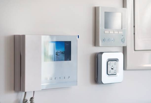 istock Home security alarm and video intercom with street view talkback 1454766264