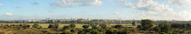 Panorama outskirts of the city in Israel - fotografia de stock