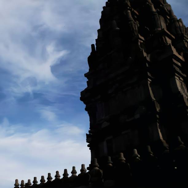 istock The temple looks like it's closer to the sky 1454904530