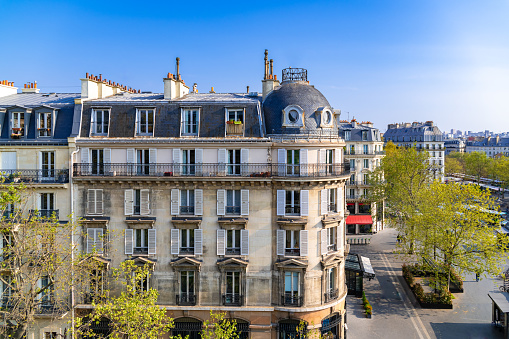 Paris, beautiful building, place de la Bastille