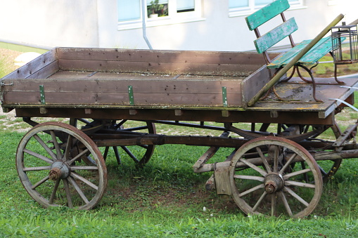Covered Wagon like those used when people travel to settle the Western United States.
