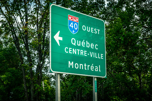 Québec city road sign
