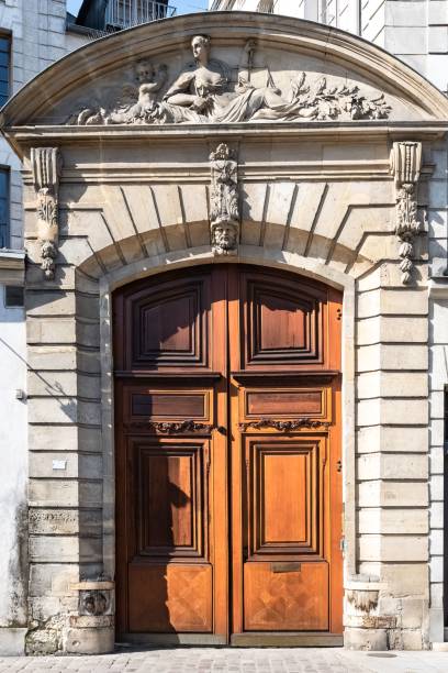 istock Paris, an ancient sculpted door 1455194475