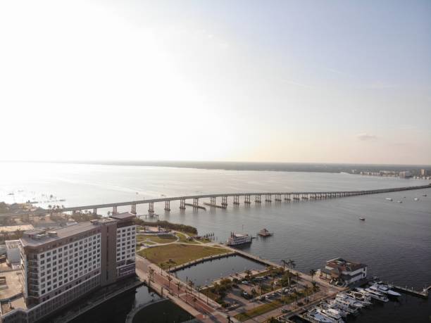 istock Downtown Fort Myers Florida 2 1455269415