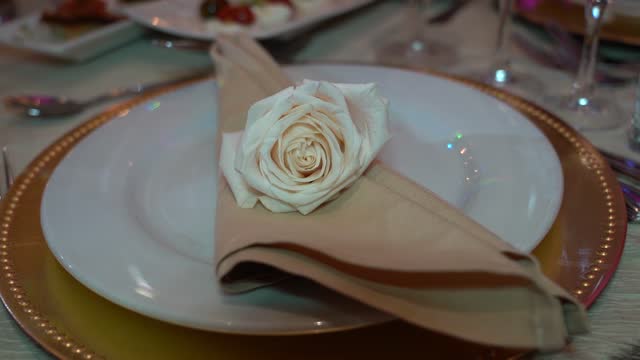Served for banquet tables in a luxurious wedding