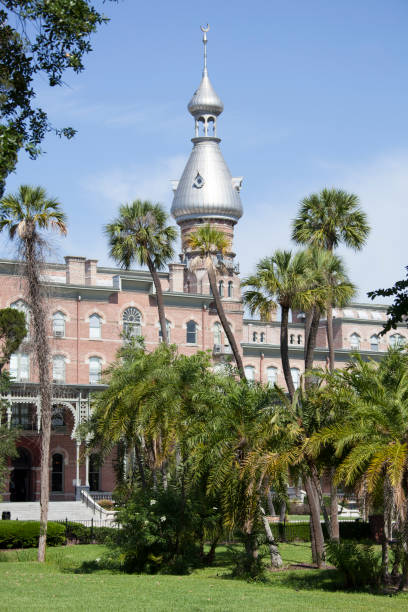 istock Tampa Oriental Style Building And A Park 1455334222