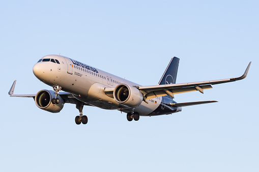 London, United Kingdom – February 23, 2020: Lufthansa (LH / DLH) approaching London Heathrow Airport (EGLL/LHR) with an Airbus A320-271N A20N (D-AINN/8816).