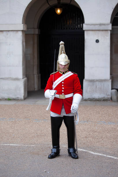 gwardia królewska, żołnierz kawalerii i członek queens life guard - mounted guard zdjęcia i obrazy z banku zdjęć