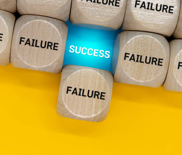 istock Success and failure alternative options. Reaching to success after many failures or learning from mistakes concept. 1455520392