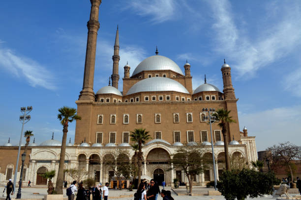 the great mosque of muhammad ali pasha or alabaster mosque in citadel of cairo, the main material is limestone likely sourced from the great pyramid and alabaster - cairo mosque koran islam imagens e fotografias de stock