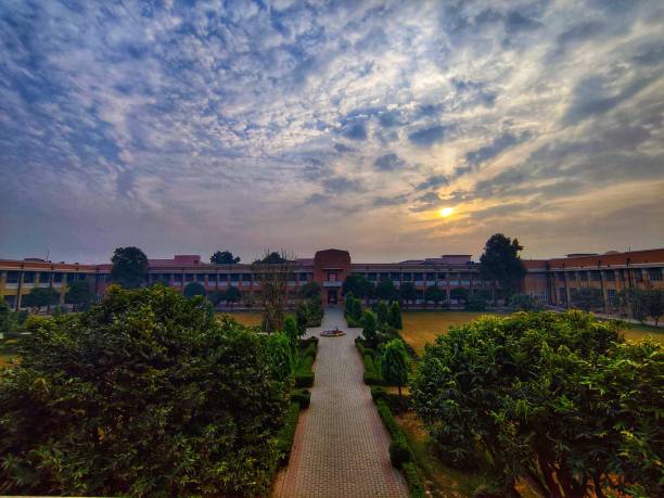 istock Nishtar Medical University - Quad - Sunrise 1455591552