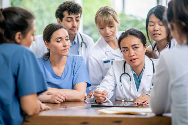 istock Medical Professionals Meeting 1455632378